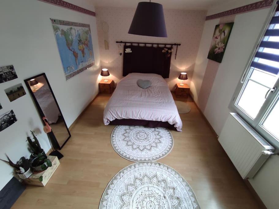 Chaleureuse Maison De Ville Avec Parking Gratuit ชีนง ภายนอก รูปภาพ